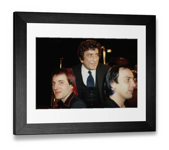 Framed Print : Tony Bennett With Sons Daegal And Danny