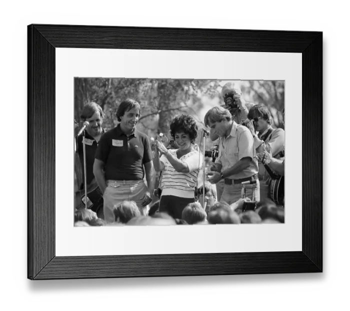 Framed Print : John Warner and Liz Taylor Framed Print : John Warner and Liz Taylor