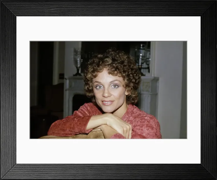 Framed Print : Valerie Harper Framed Print : Valerie Harper