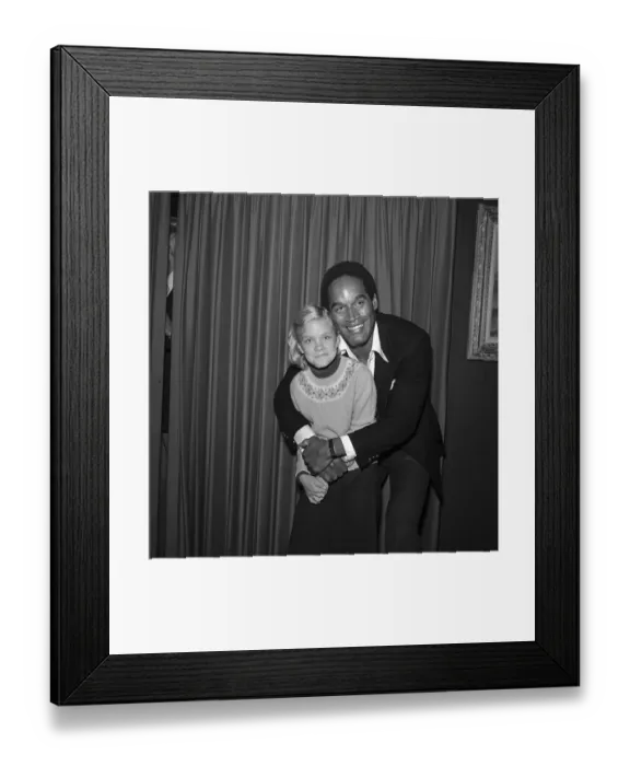 Framed Print : O.J. Simpson with His Co-Star in Goldie and the Boxer Framed Print : O.J. Simpson with His Co-Star in Goldie and the Boxer