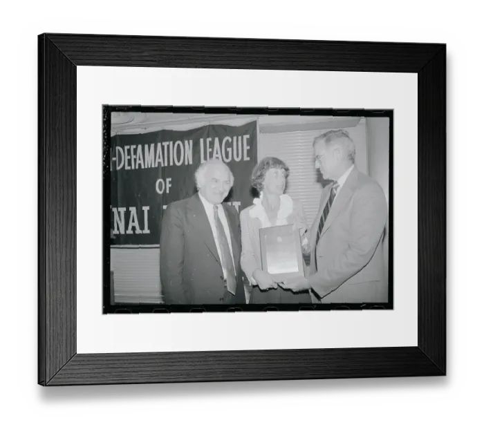 Framed Print : Jacobo Timerman Receiving the ADL's Hubert H. Humphrey Freedom Prize Medallion