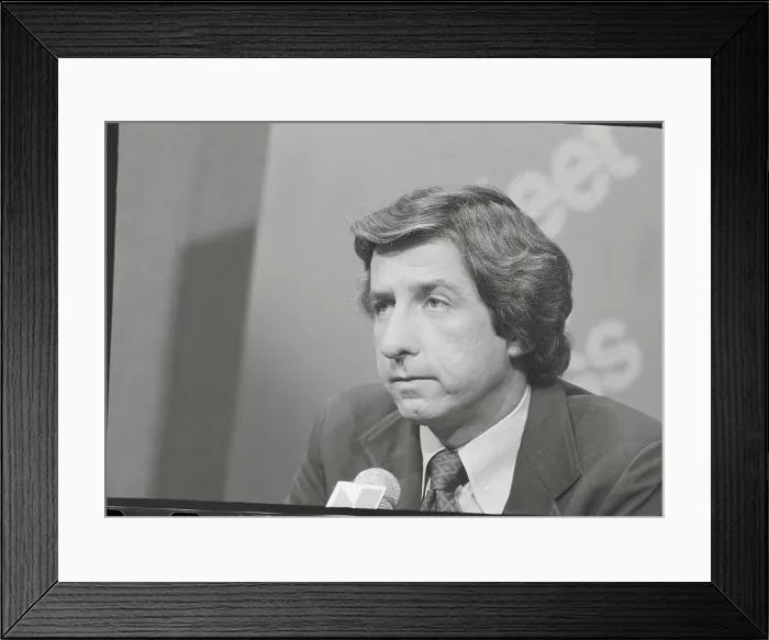Framed Print : Political Activist Tom Hayden Framed Print : Political Activist Tom Hayden
