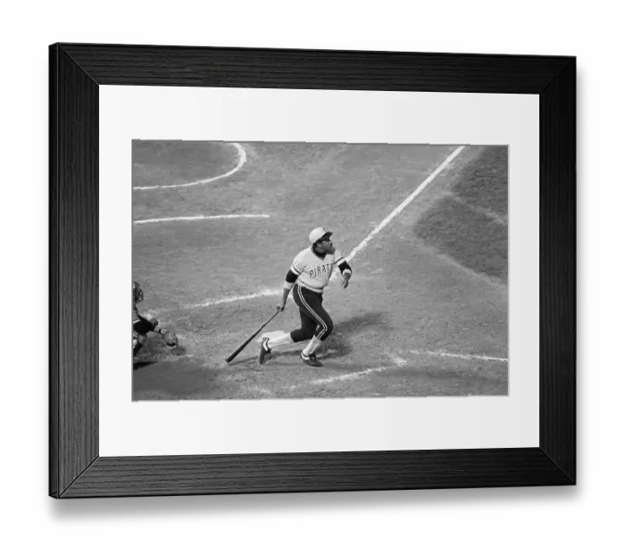 Framed Print : Willie Stargell Watching Homerun Fly Framed Print : Willie Stargell Watching Homerun Fly