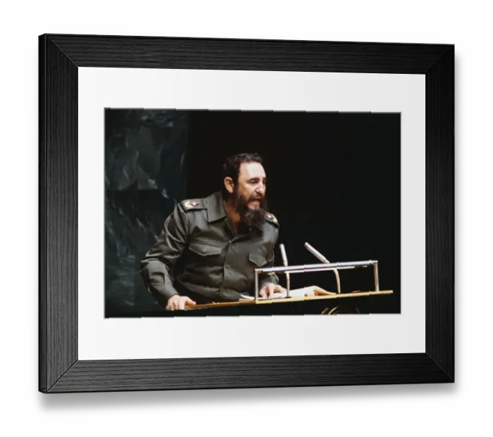 Framed Print : Fidel Castro in Military Uniform and Speaking at Podium Framed Print : Fidel Castro in Military Uniform and Speaking at Podium