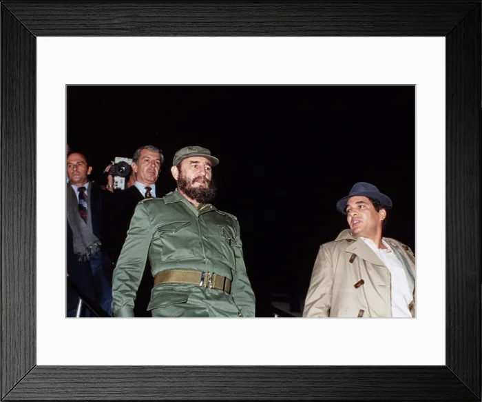 Framed Print : Fidel Castro Framed Print : Fidel Castro