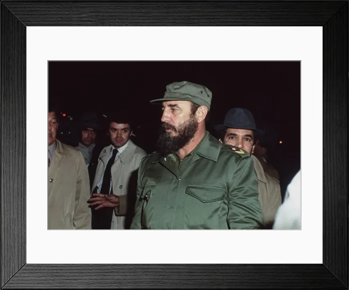 Framed Print : Fidel Castro Framed Print : Fidel Castro