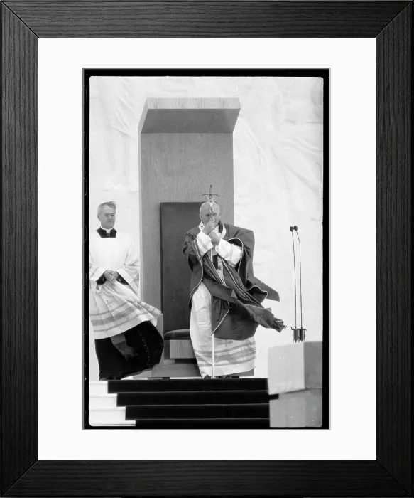 Framed Print : Pope John Paul II at Mass on the Mall Framed Print : Pope John Paul II at Mass on the Mall