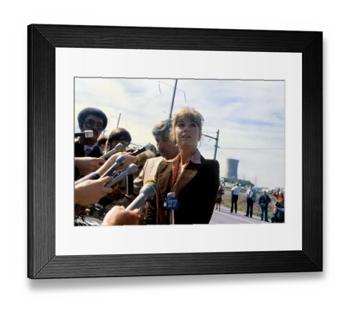 Framed Print : Jane Fonda and Tom Hayden Speaking to Press Framed Print : Jane Fonda and Tom Hayden Speaking to Press