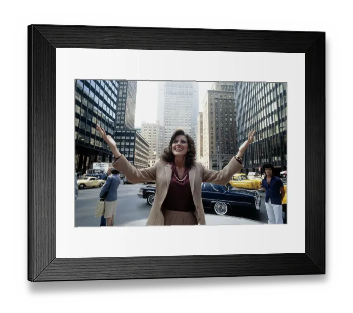 Framed Print : Cheryl Prewitt In New York Framed Print : Cheryl Prewitt In New York