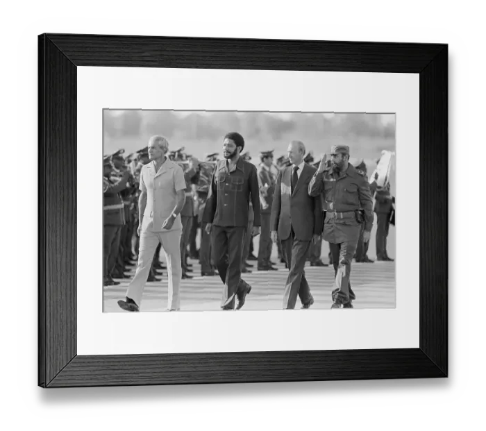 Framed Print : Fidel Castro Saluting with Foreign Officials