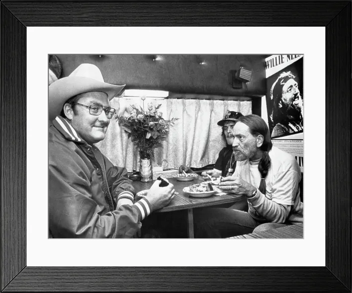 Framed Print : Willie Nelson Framed Print : Willie Nelson