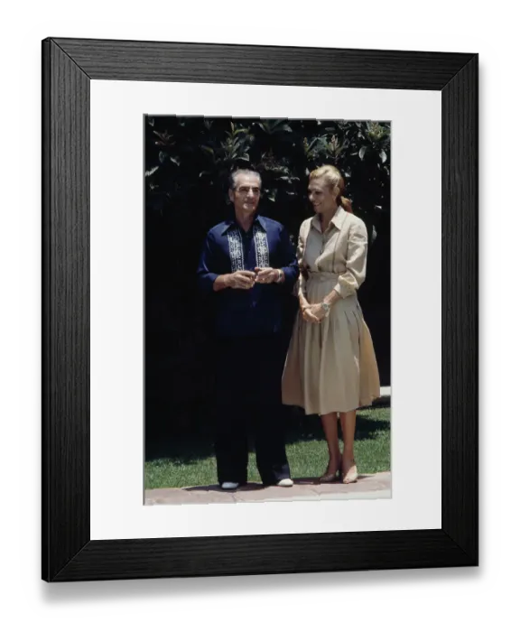 Framed Print : Shah Mohammed Reza Pahlavi And Empress Farah Framed Print : Shah Mohammed Reza Pahlavi And Empress Farah