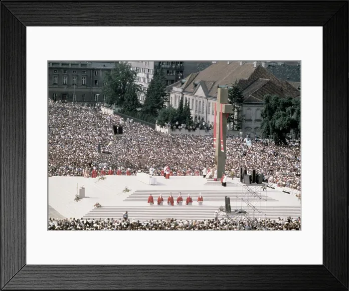 Framed Print : John Paul II at Mass in Victory Square