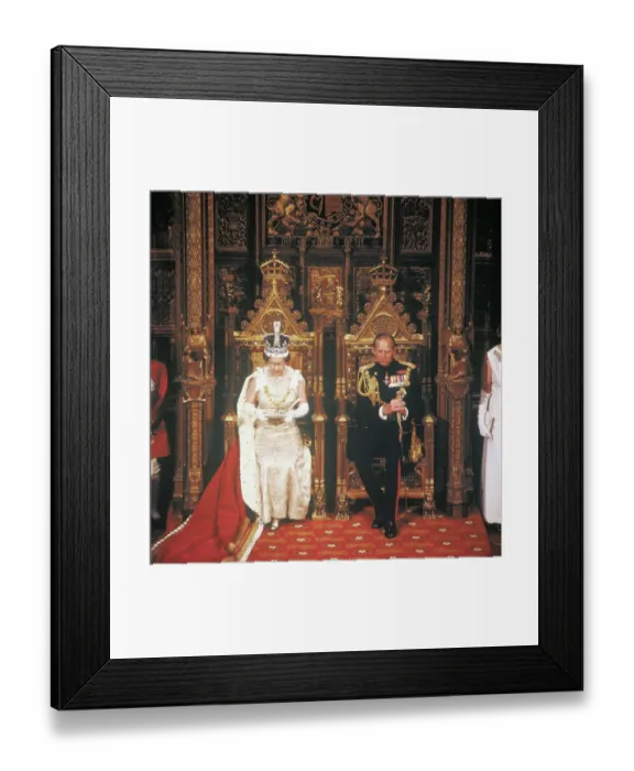 Framed Print : Queen Elizabeth Reading a Speech Framed Print : Queen Elizabeth Reading a Speech
