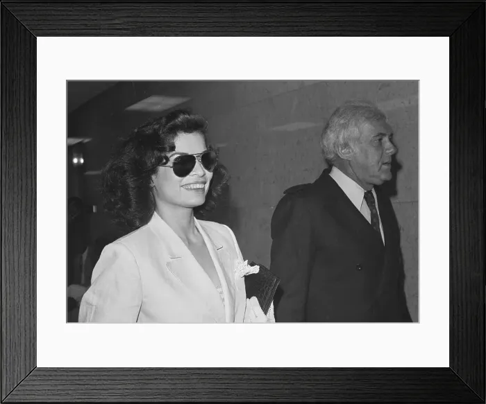 Framed Print : Bianca Jagger Smiles While Leaving Court Framed Print : Bianca Jagger Smiles While Leaving Court
