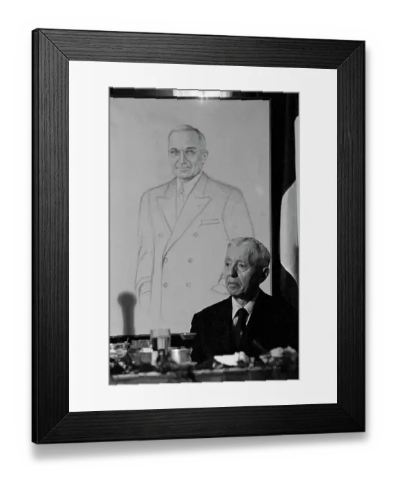 Framed Print : Hyman Rickover as a Recipient of Award Framed Print : Hyman Rickover as a Recipient of Award