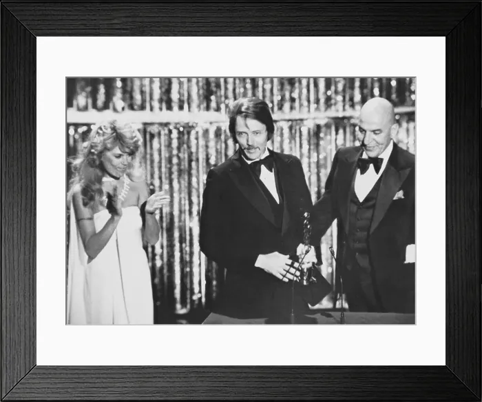 Framed Print : Christopher Walken Receiving Oscar Framed Print : Christopher Walken Receiving Oscar