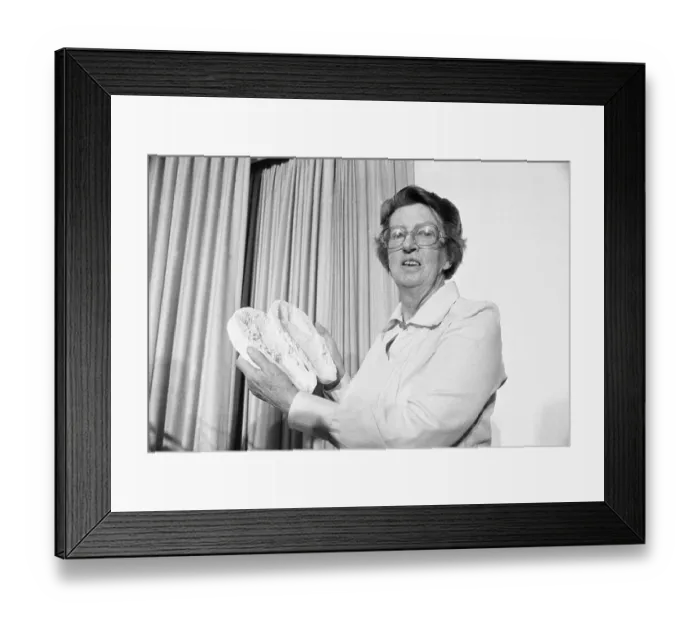 Framed Print : Anthropologist Mary Leakey Holding Footprint Casts Framed Print : Anthropologist Mary Leakey Holding Footprint Casts
