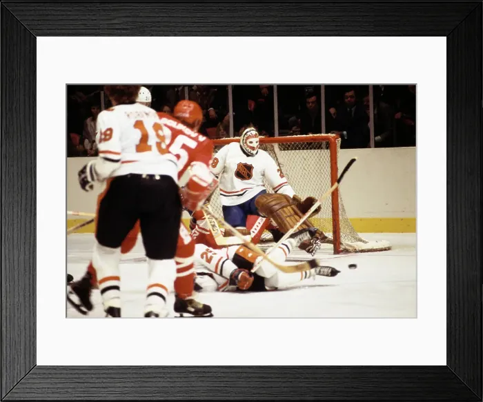 Framed Print : USSR Vs NHL All-Stars, Challenge Cup Framed Print : USSR Vs NHL All-Stars, Challenge Cup
