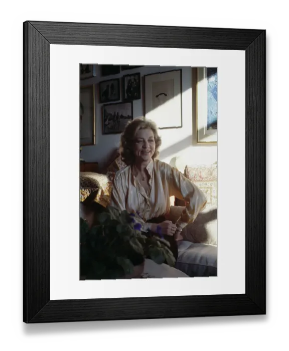 Framed Print : Lauren Bacall Framed Print : Lauren Bacall