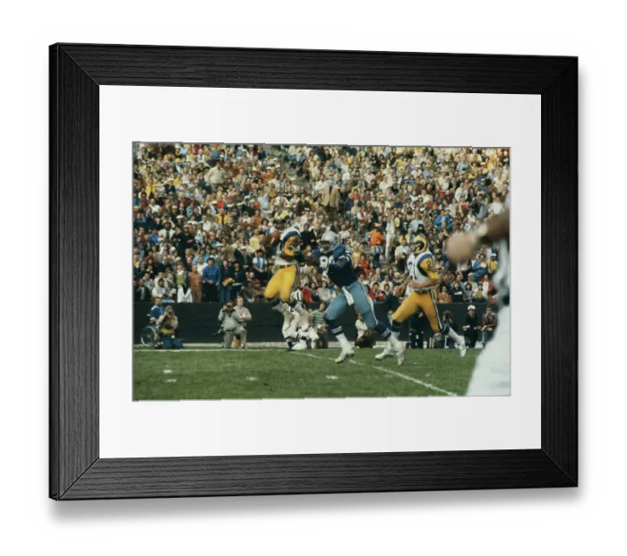 Framed Print : Los Angeles Rams Vs Dallas Cowboys Framed Print : Los Angeles Rams Vs Dallas Cowboys