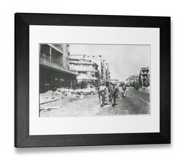 Framed Print : Military Entering Phnom Penh Framed Print : Military Entering Phnom Penh
