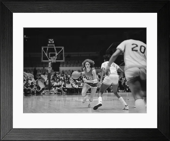 Framed Print : Nancy Lieberman Playing the Basketball on Court Framed Print : Nancy Lieberman Playing the Basketball on Court