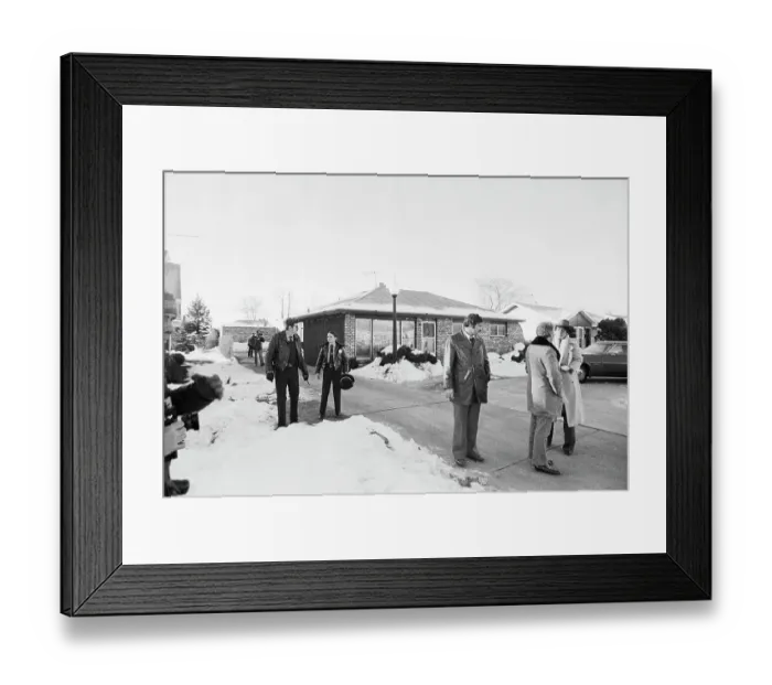 Framed Print : Police Outside Home of Serial Killer John Wayne Gacy Framed Print : Police Outside Home of Serial Killer John Wayne Gacy