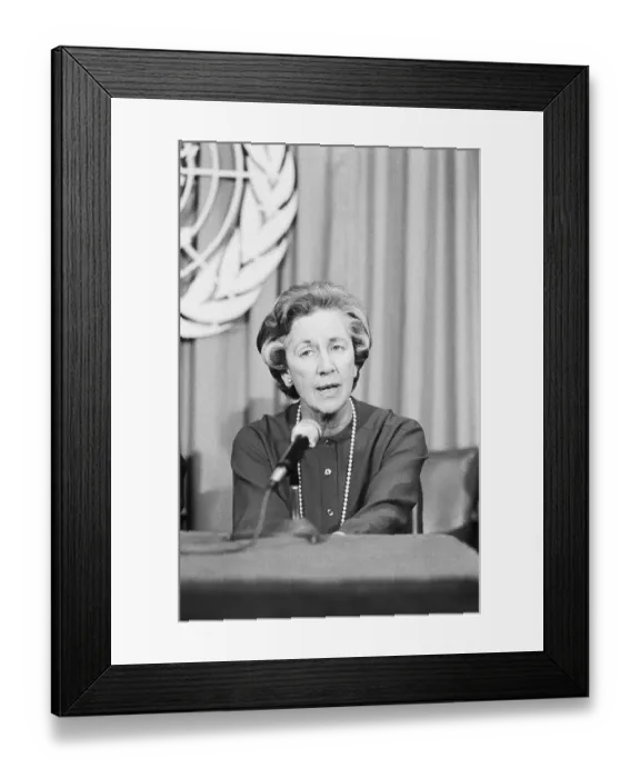 Framed Print : H.Suzman, Man Receive Human Rights Award Framed Print : H.Suzman, Man Receive Human Rights Award