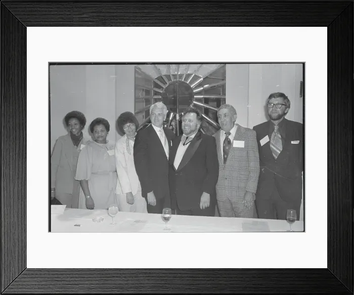 Framed Print : Al Goldstein with His Lawyer and Jurors Framed Print : Al Goldstein with His Lawyer and Jurors