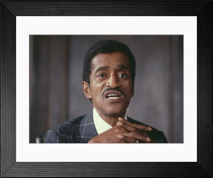 Framed Print : Sammy Davis Jr Framed Print : Sammy Davis Jr