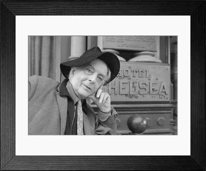 Framed Print : Close Up of Quentin Crisp Posing at Hotel Chelsea Framed Print : Close Up of Quentin Crisp Posing at Hotel Chelsea