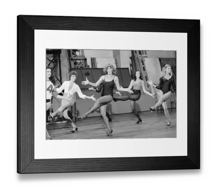 Framed Print : Ann-Margret Rehearsing With The Rockett Framed Print : Ann-Margret Rehearsing With The Rockett