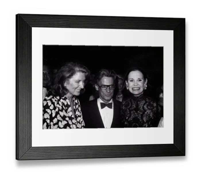 Framed Print : Suzy Parker, Richard Avedon, and Gloria Vanderbilt Framed Print : Suzy Parker, Richard Avedon, and Gloria Vanderbilt