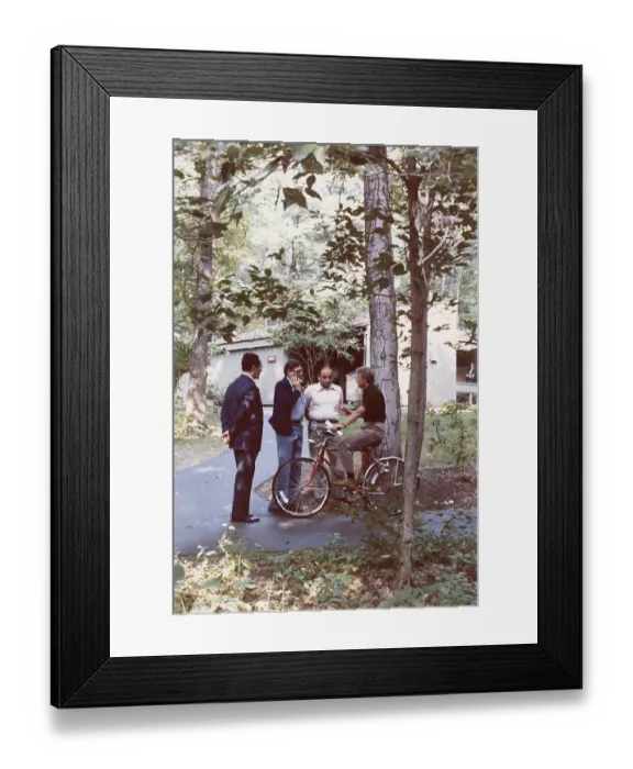 Framed Print : President Jimmy Carter On A Bike Talking To Egyptian Delegation