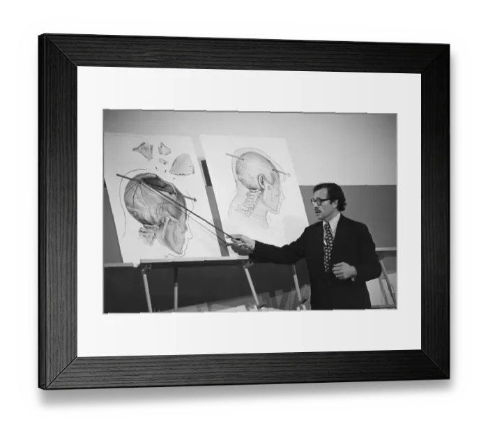 Framed Print : Dr. Michael Baden Testifying Framed Print : Dr. Michael Baden Testifying