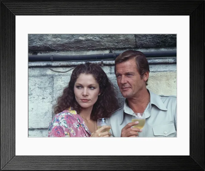 Framed Print : Lois Chiles And Roger Moore Framed Print : Lois Chiles And Roger Moore