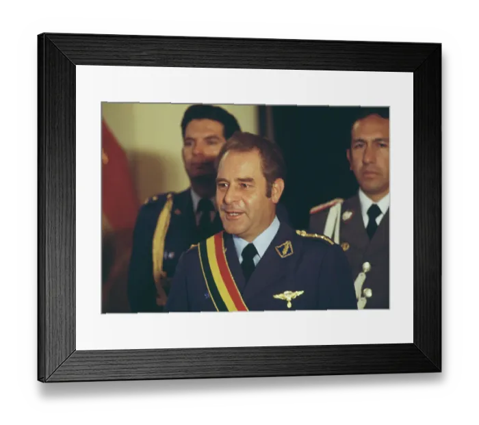 Framed Print : Juan Pereda