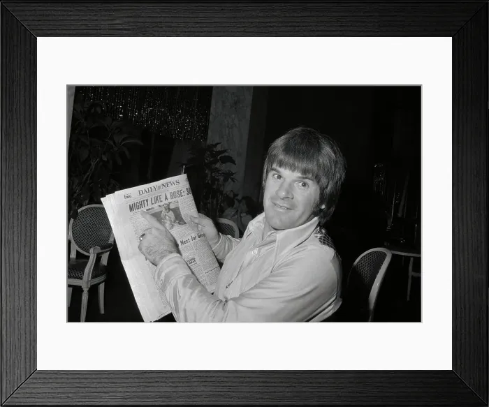 Framed Print : Pete Rose with Newspaper Framed Print : Pete Rose with Newspaper