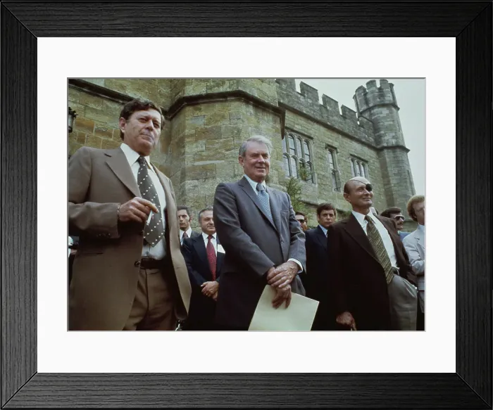 Framed Print : Middle East Peace Talks, England