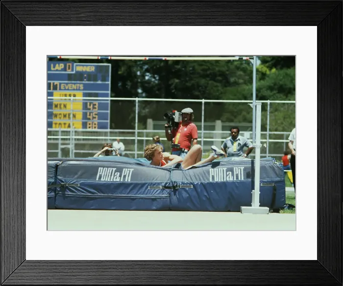 Framed Print : Vladimir Yashchenko