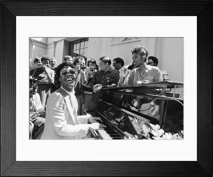 Framed Print : Stevie Wonder Appears Before Crowd Framed Print : Stevie Wonder Appears Before Crowd