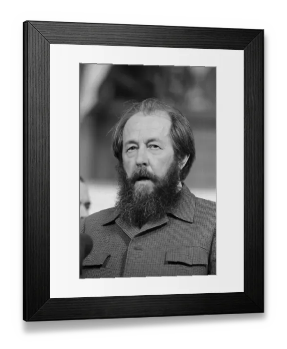 Framed Print : Portrait of Alexander Solzhenitsyn Framed Print : Portrait of Alexander Solzhenitsyn