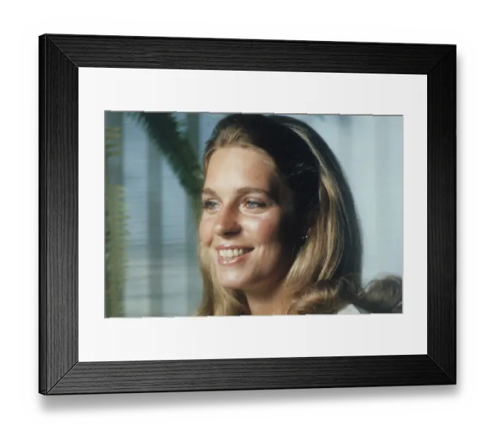 Framed Print : Elizabeth Halaby Framed Print : Elizabeth Halaby