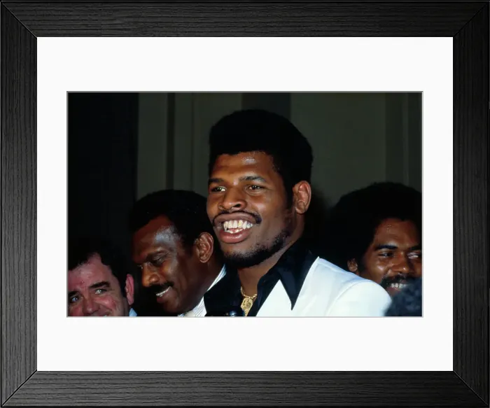 Framed Print : Boxer Leon Spinks Framed Print : Boxer Leon Spinks