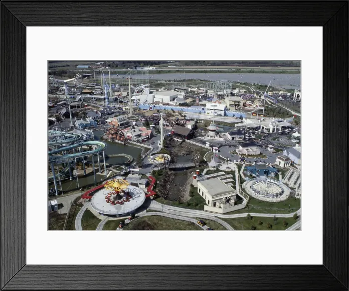 Framed Print : Marriott's Great America Park Framed Print : Marriott's Great America Park