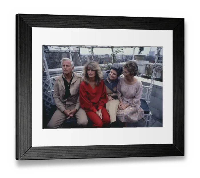 Framed Print : Actress Farrah Fawcett with Her Family Framed Print : Actress Farrah Fawcett with Her Family