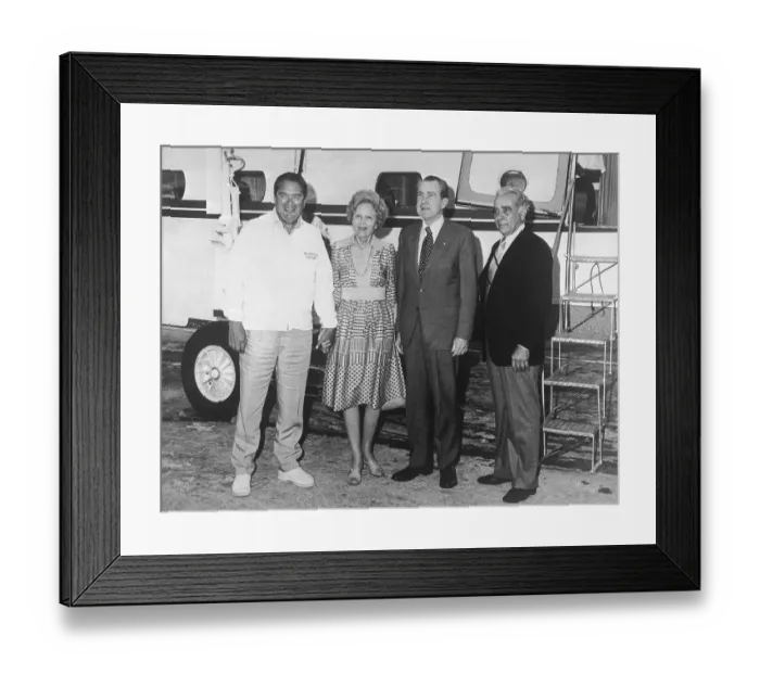 Framed Print : Richard Nixon on Vacation with Wife and Friends Framed Print : Richard Nixon on Vacation with Wife and Friends