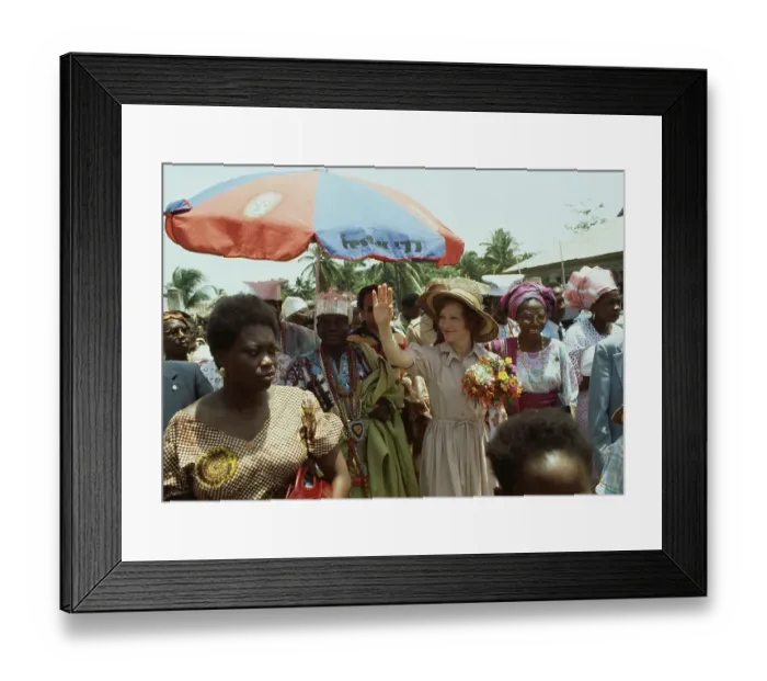 Framed Print : Rosalynn Carter In Nigeria Framed Print : Rosalynn Carter In Nigeria