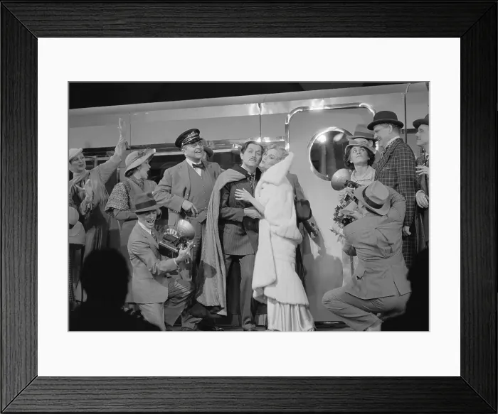 Framed Print : Madeline Kahn, John Cullum, and Cast Framed Print : Madeline Kahn, John Cullum, and Cast